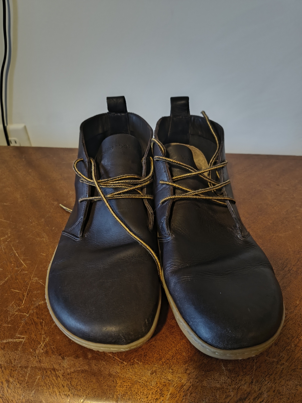 Vivobarefoot Men's Dark Brown Leather Chukka Boots